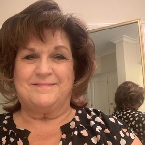 Meet your Posher, Betsy